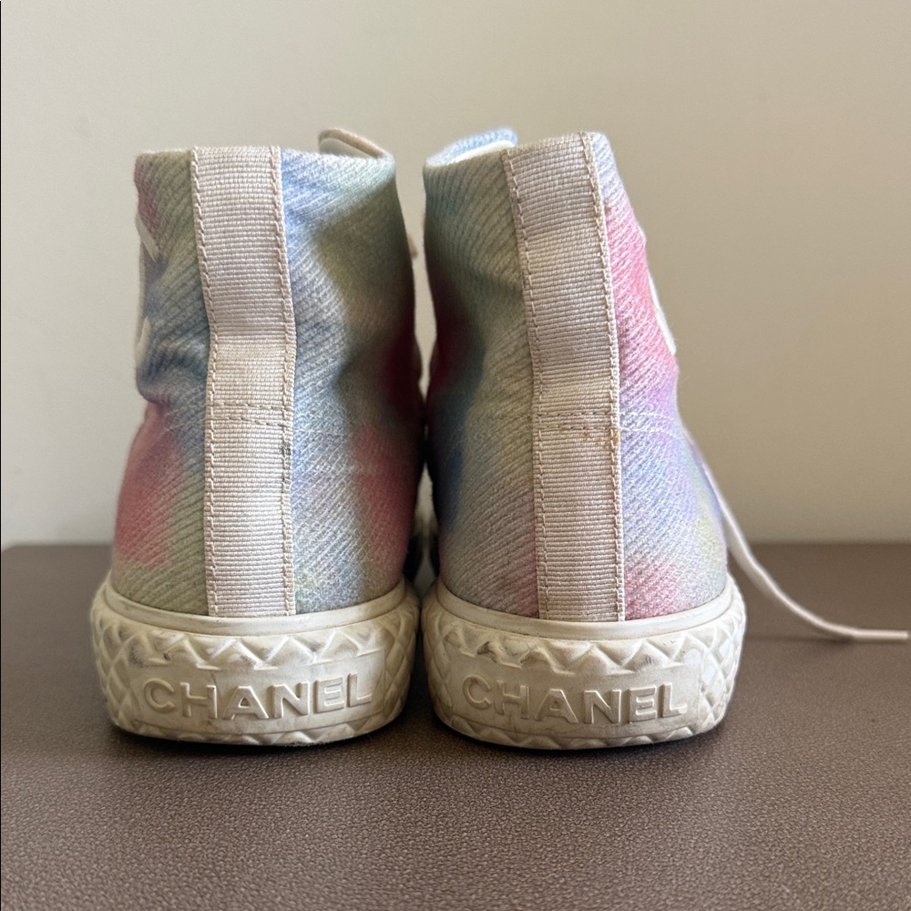 CHANEL Womens Multicolor High-Top Sneakers - Picture 4 of 7